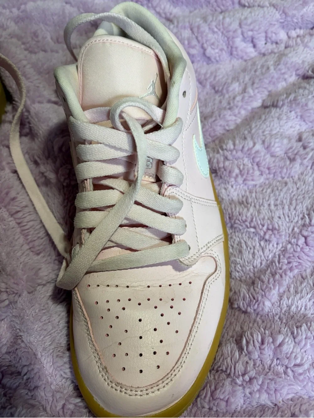 Nike soft light